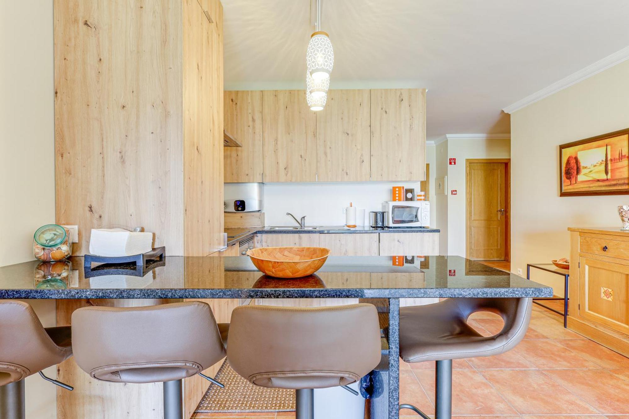 Apartment With 2 Bedrooms, 2M To The Beach Armação de Pêra Exterior foto