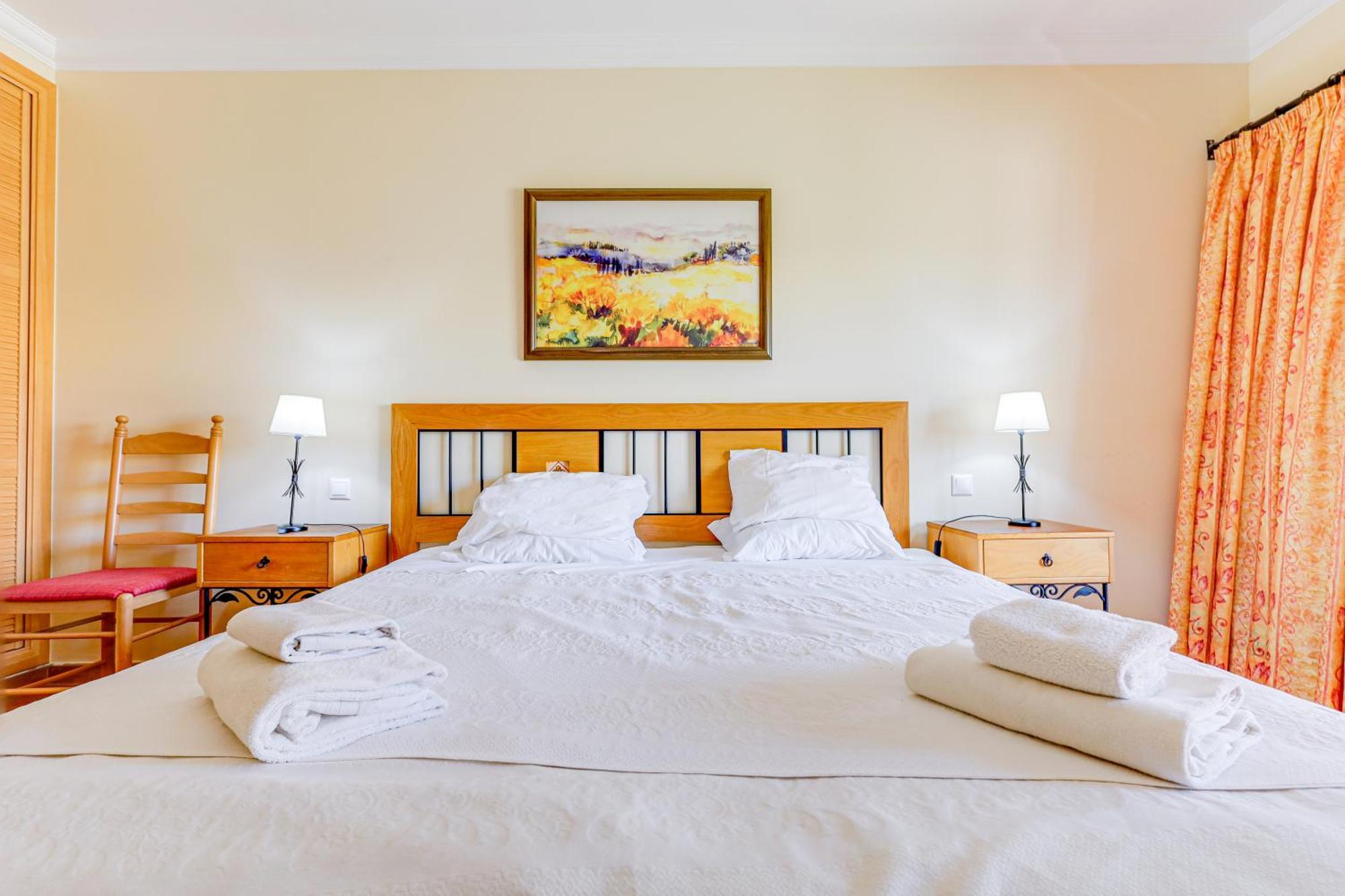 Apartment With 2 Bedrooms, 2M To The Beach Armação de Pêra Exterior foto